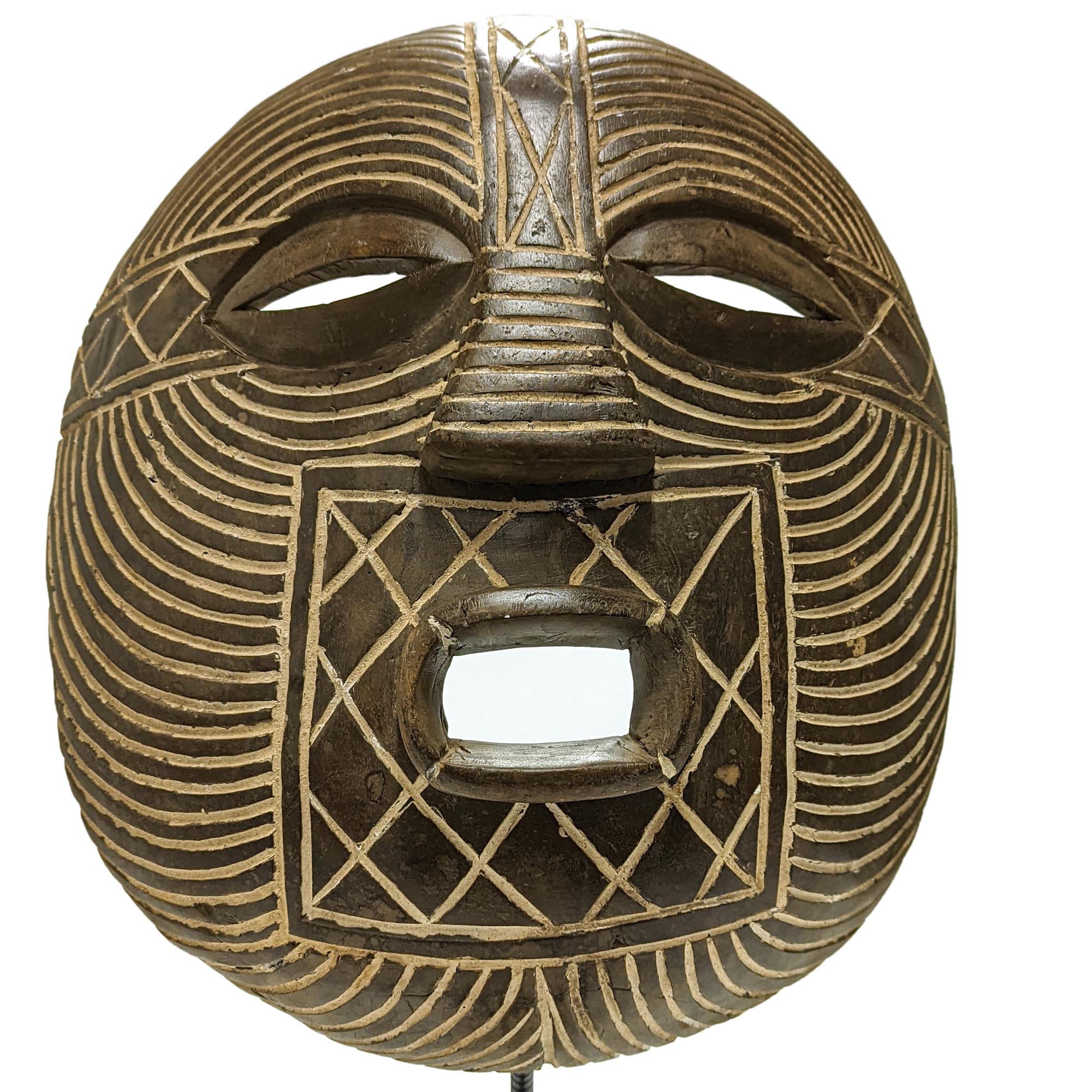 ソンゲ族マスク 46cm アフリカンアート 仮面 （n010-22） アフリカ雑貨店 アフロモード