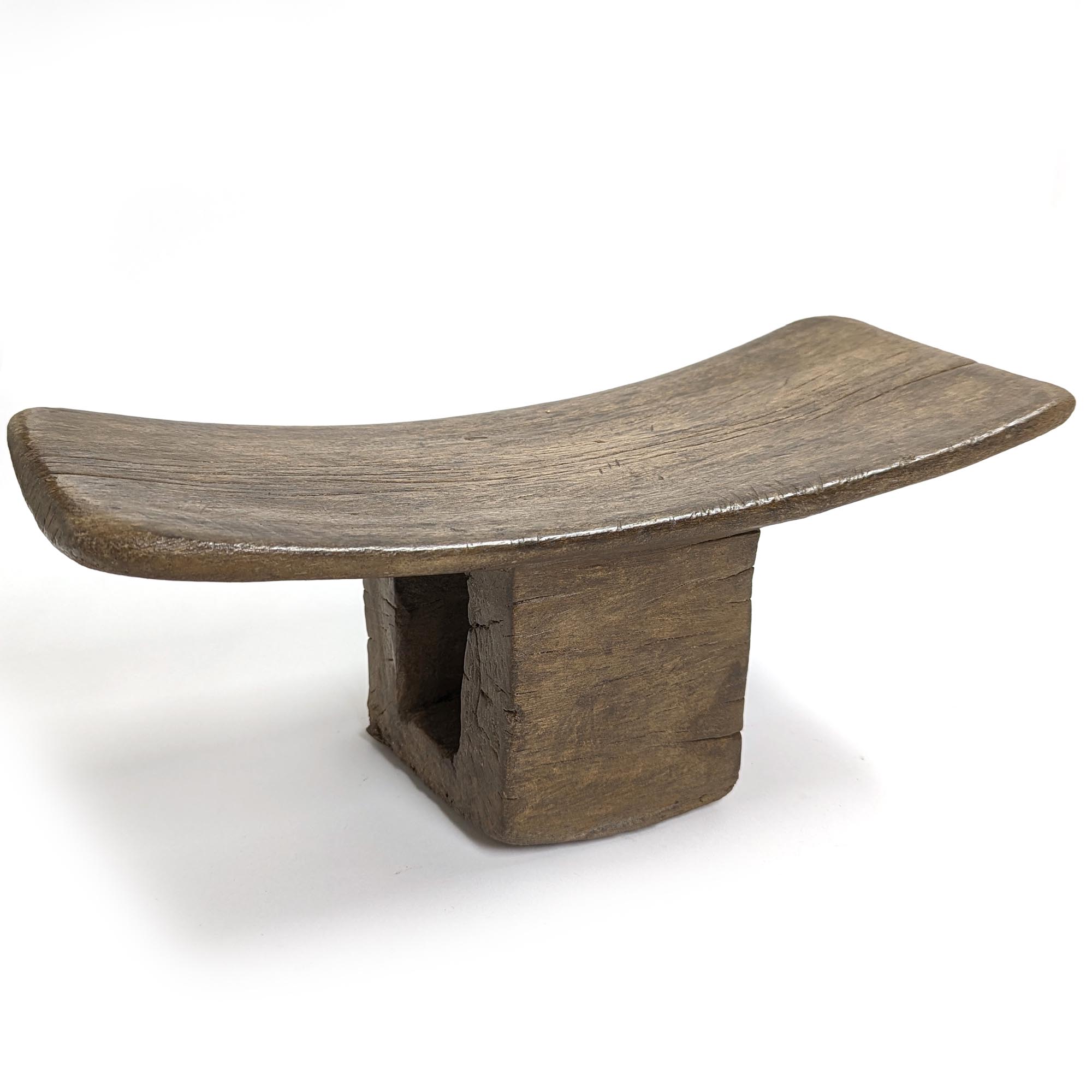 マリンケ族腰掛 座面40x18cm アフリカの家具 スツール 椅子 （p015-01） - アフリカ雑貨店 アフロモード
