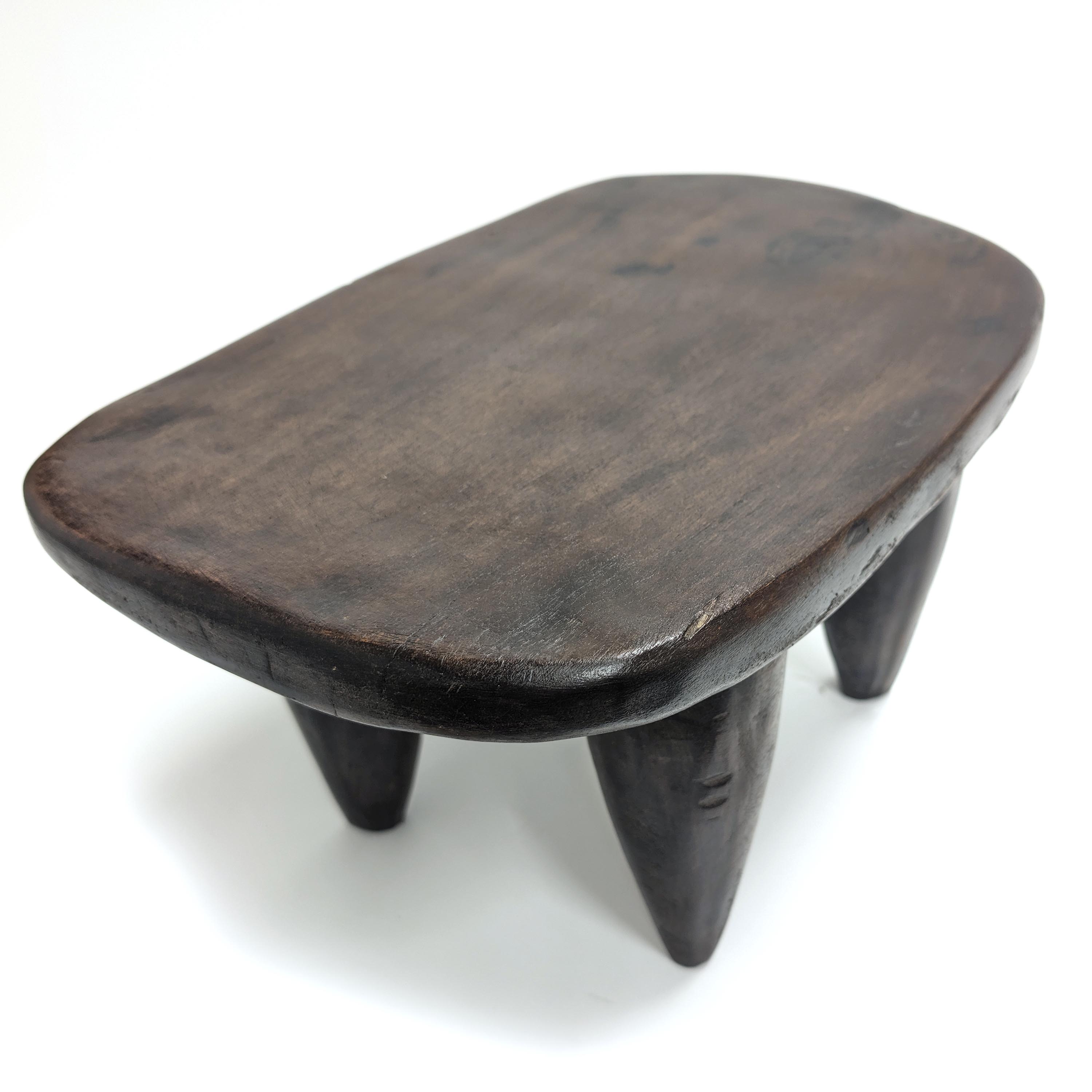 セヌフォ族腰掛 座面38x26cm アフリカの家具 スツール 椅子 （p265-30