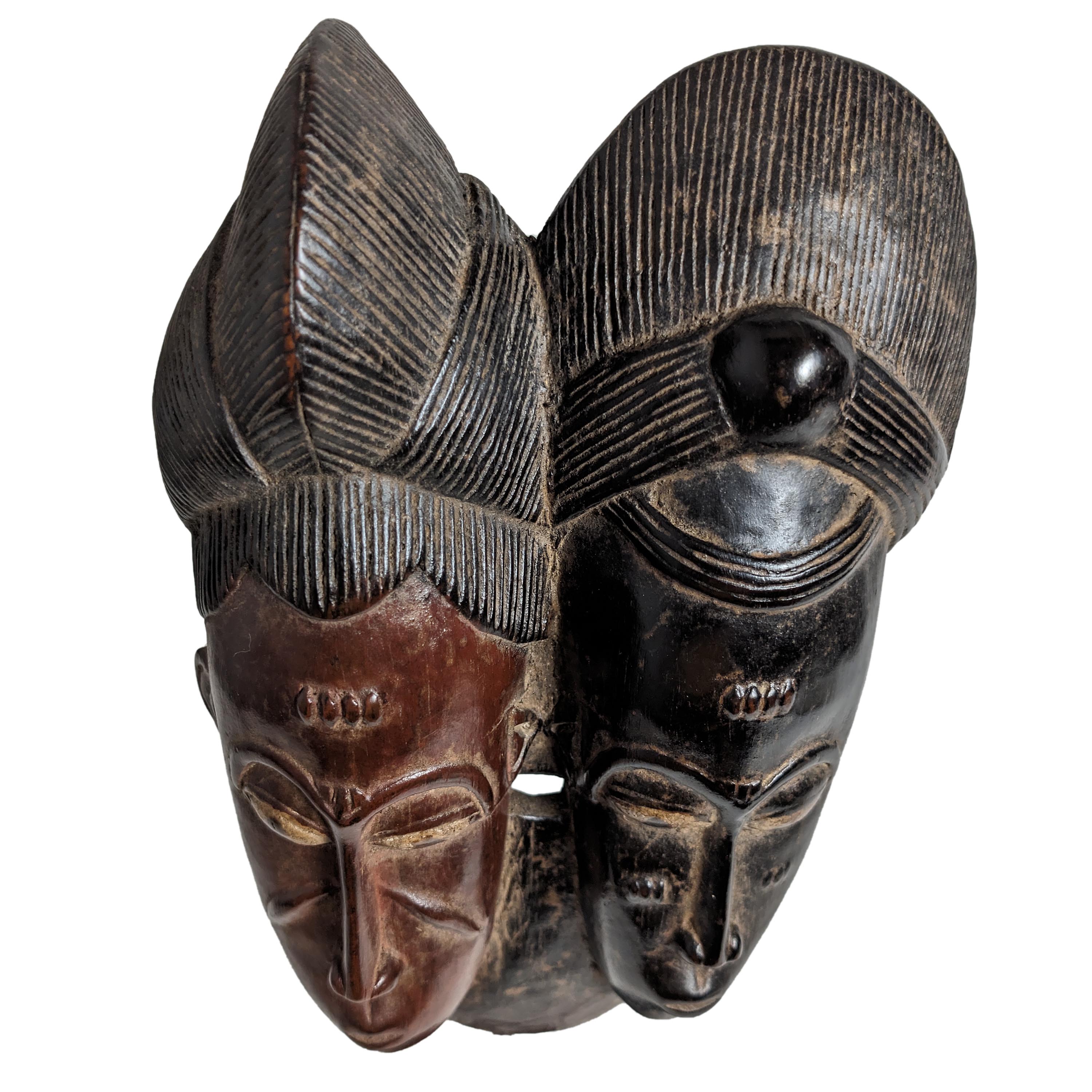 ホビー・楽器・アート西アフリカ コートジボワール ダン族 木彫りのマスク　プリミティブ 仮面 アート